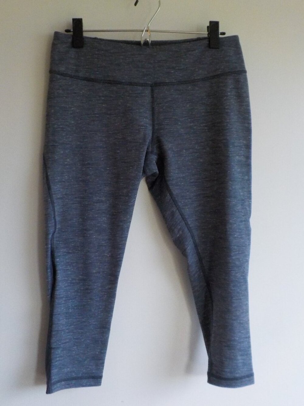 Zella Pants - Large - Athletic Yoga Workout Grey Heather Mid-Calf (2277)